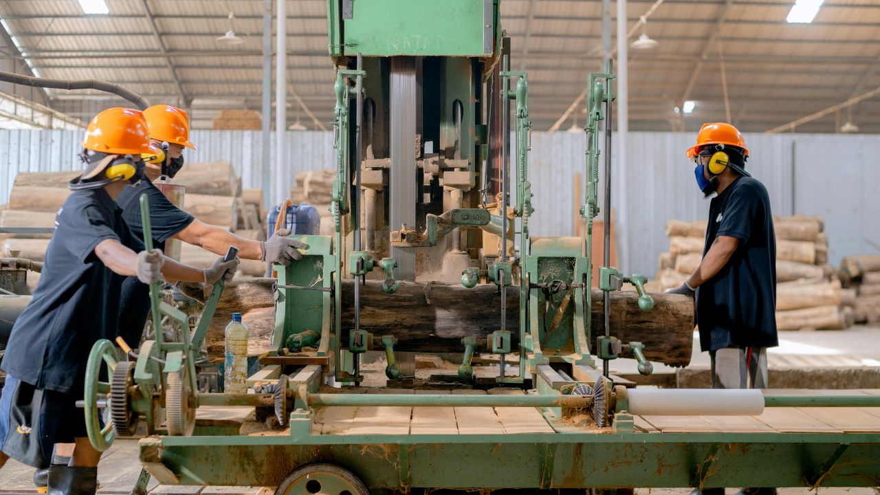 Precision Components Manufacturers in UAE